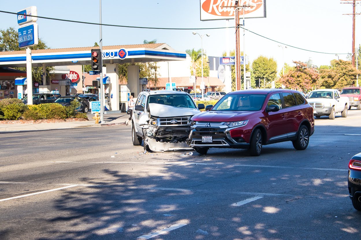 4/27 Virginia City, NV – Car Crash with Injuries at NV-341 & Sutton St Intersection