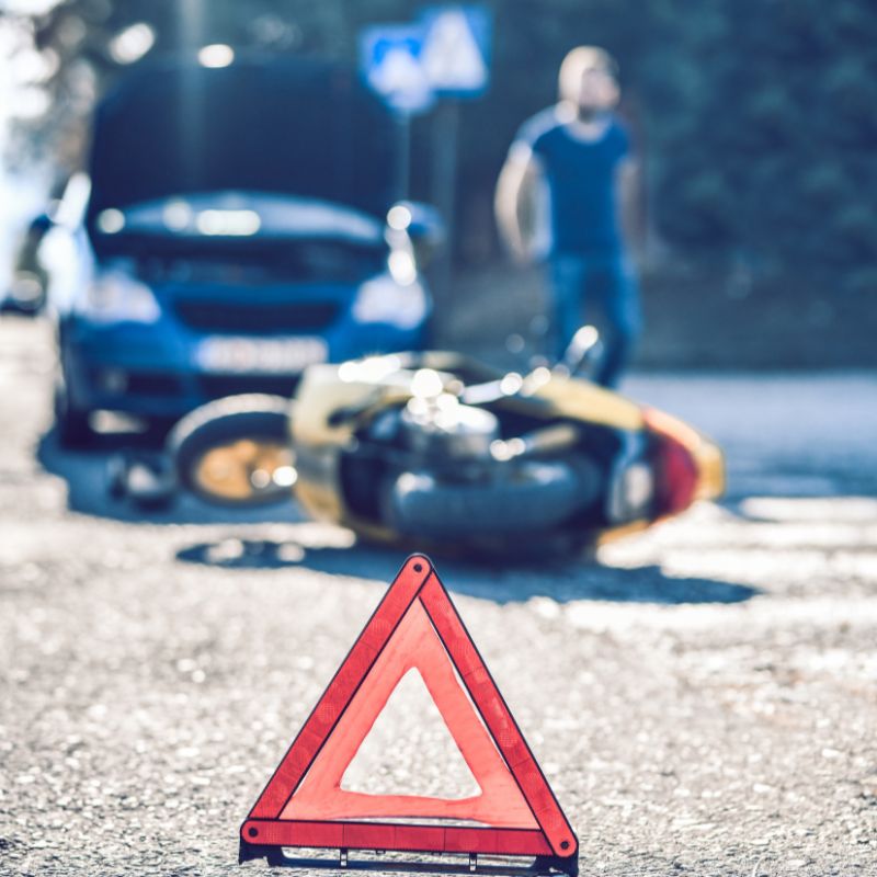 ¿Cuáles son sus opciones legales tras un accidente de moto?